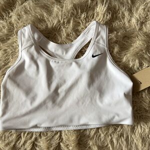 NWT Women’s Bra (XXL)$32